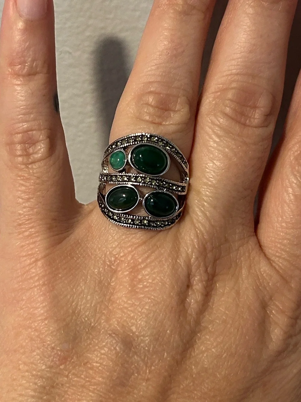Green cabochon marcasite ring size 7